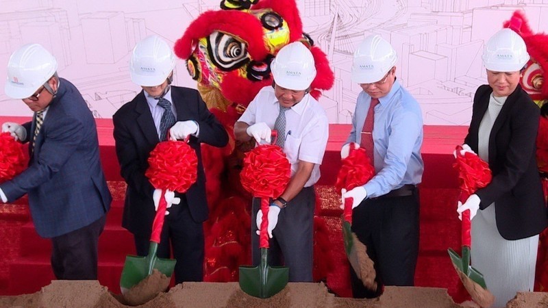 The ground-breaking ceremony for the Long Thanh High-tech Industrial Park.