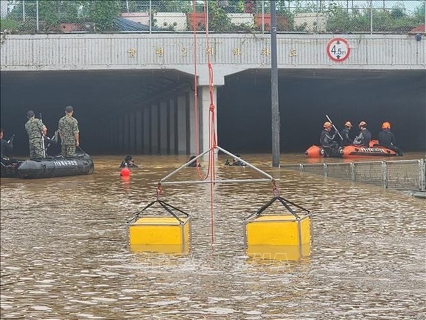 Heavy rains have caused great human and property losses in the RoK. (Photo: YONHAP/VNA)