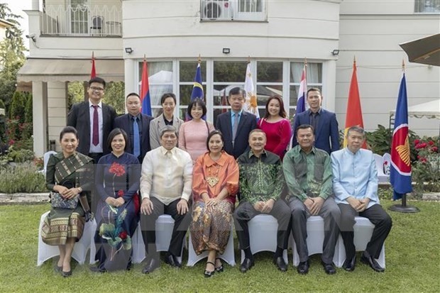 Participants to the celebration. (Photo: VNA)