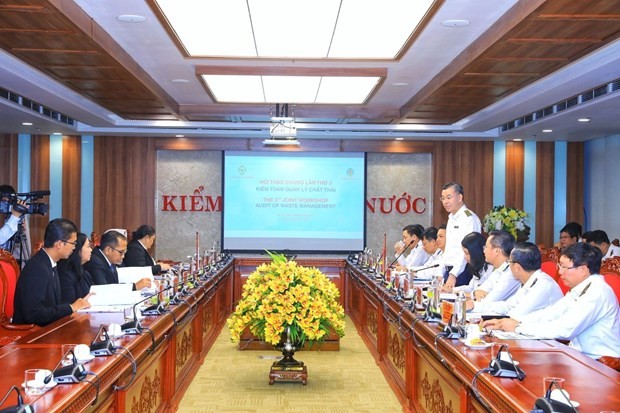 Auditor General of the State Audit Office of Vietnam Ngo Van Tuan speaks at the third joint workshop with the Audit Board of Indonesia in Hanoi on August 11. (Photo: VNA)