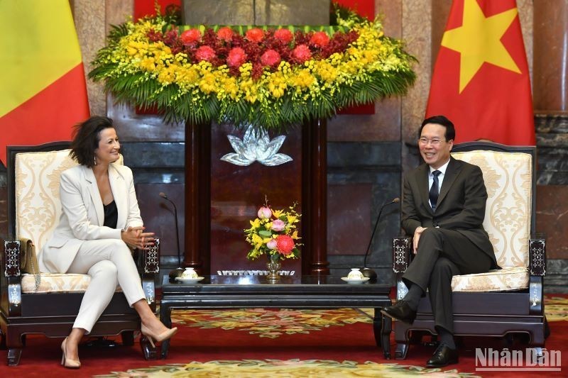 Vietnamese President Vo Van Thuong receives President of the Belgian Senate Stéphanie D'Hose in Hanoi on August 22. (Photo: NDO)