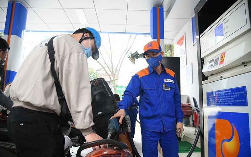 Petrol prices rise in latest adjustment