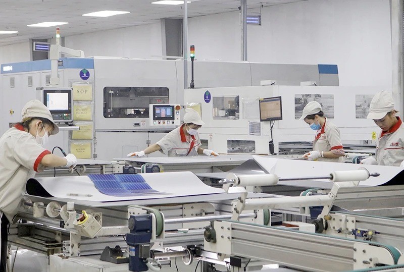 Manufacturing solar panels at Sunergy Vietnam in Bac Giang Province. (Photo: Dong Thuy)