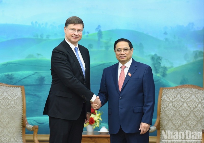 Prime Minister Pham Minh Chinh and European Commission (EC) Executive Vice President Valdis Dombrovskis, who is also the EU's Trade Commissioner. (Photo: NDO/Tran Hai)