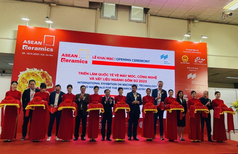 The ASEAN Ceramics Expo 2023 has attracted more than 200 companies and brands from 19 countries.