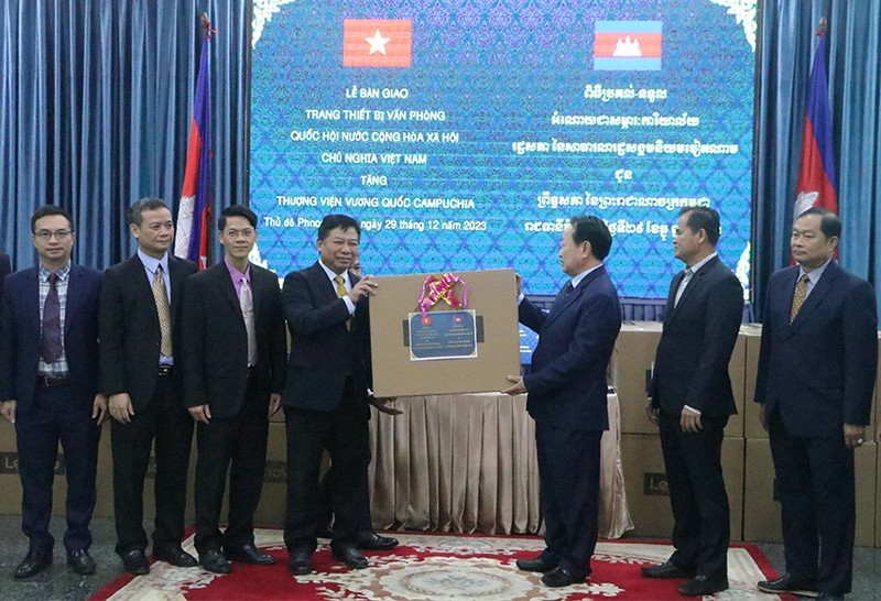 The handover of office equipment to the Cambodian Senate.