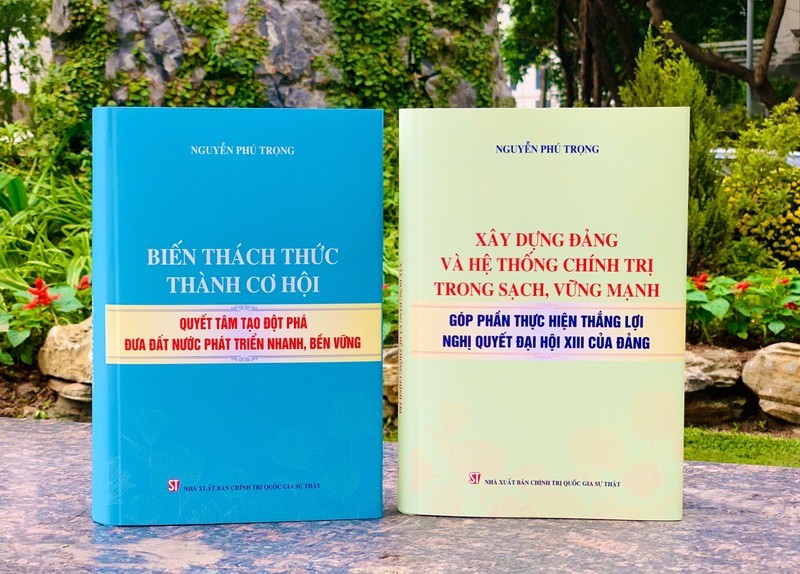 Top Party leader’s two books on 13th Congress resolution implementation published 