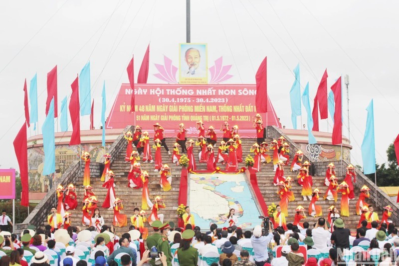 At the national reunification festival - a significant annual event of Quang Tri province.