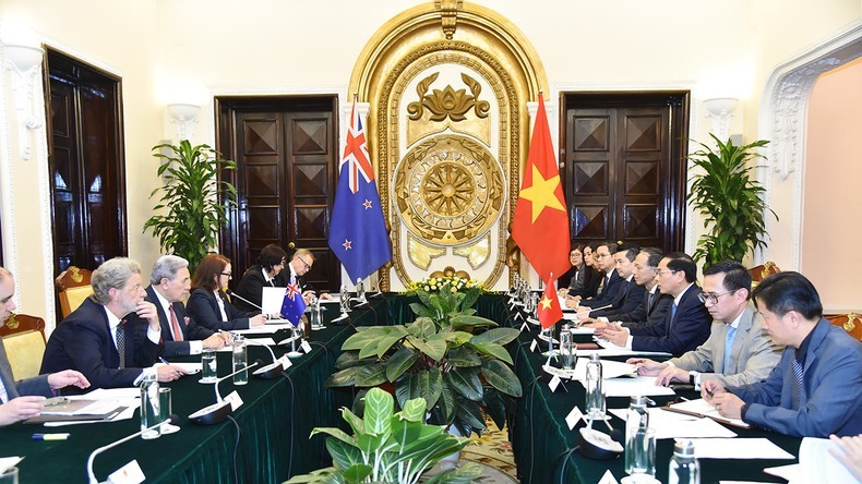 At the second Vietnam-New Zealand Foreign Ministers' Meeting in Hanoi on June 5.