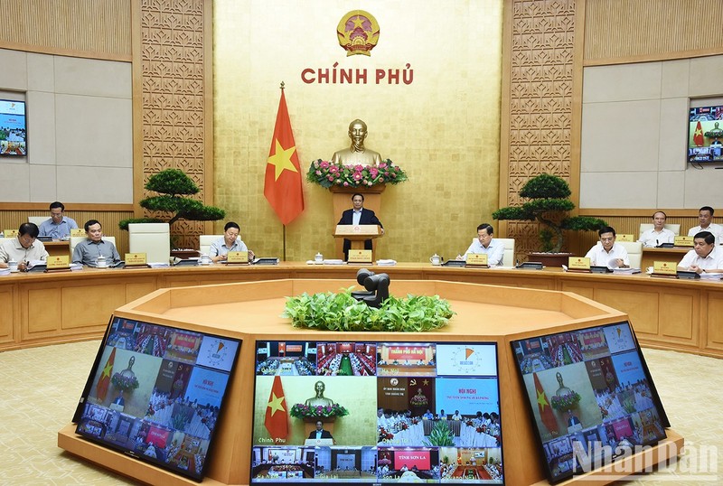 The government meeting on July 6. (Photo: Tran Hai)