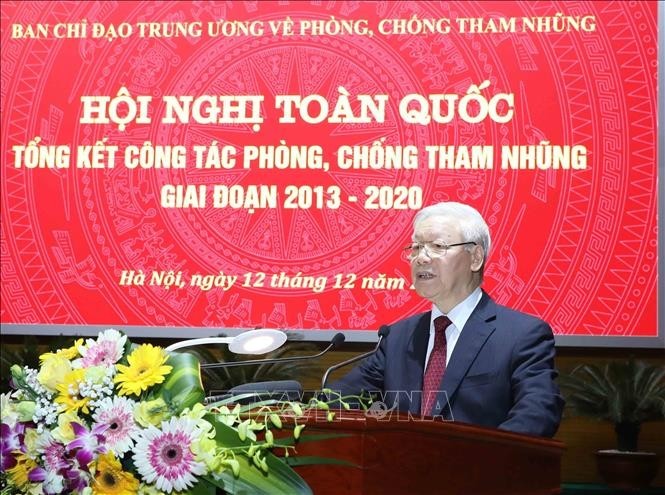 Party General Secretary Nguyen Phu Trong speaks at a national conference reviewing corruption fight for 2013-2020 (Photo: VNA)