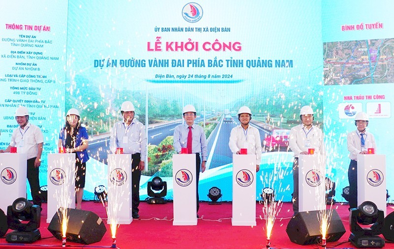 The ground-breaking ceremony for Quang Nam's northern belt road.