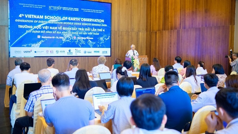 The opening ceremony of the 4th Vietnam School on Earth Observation.