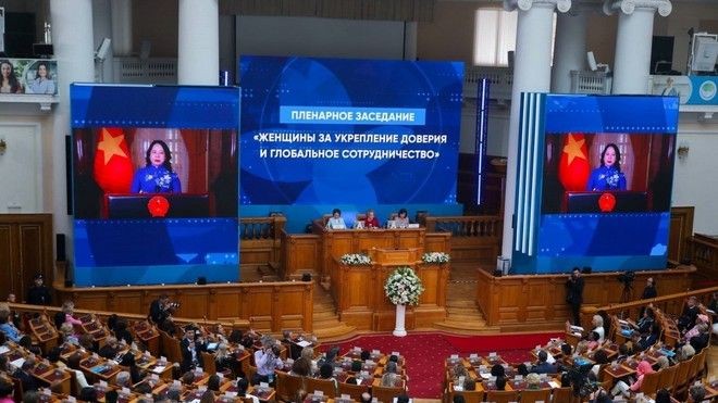 Vice President Vo Thi Anh Xuan on September 18 addresses the fourth Eurasian Women’s Forum held in St. Petersburg, Russia, via a pre-recorded speech. (Photo: VNA)