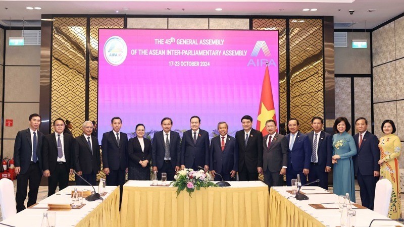 NA Chairman Tran Thanh Man and delegates at the event. (Photo: VNA)