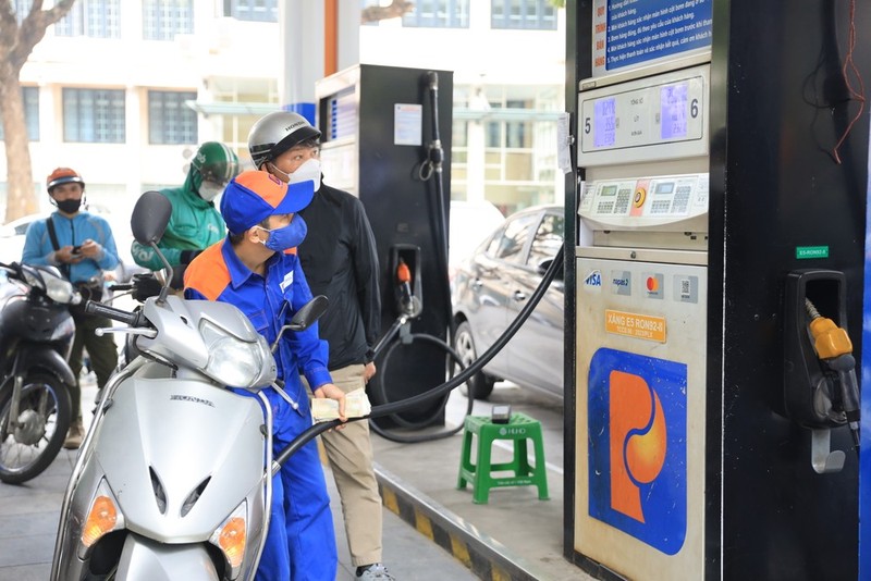 A filling station in Hanoi. (Photo: VNA)