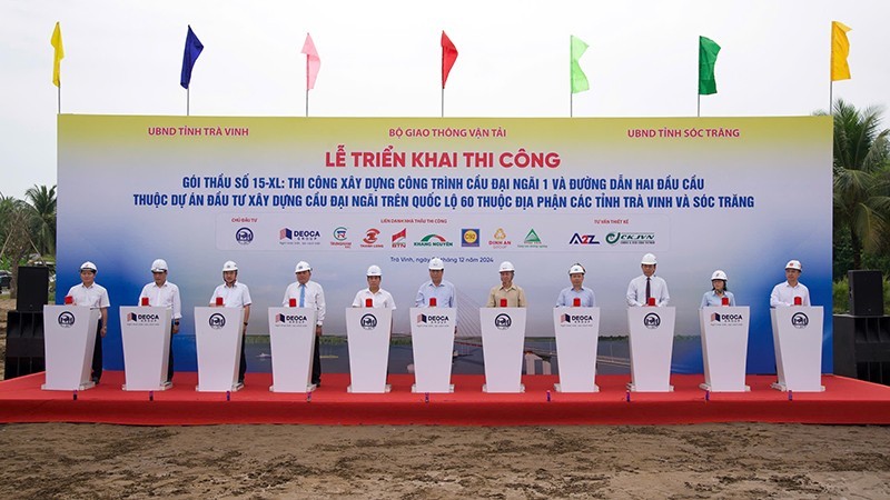 The ceremony to kick off construction of Dai Ngai 1 Bridge.