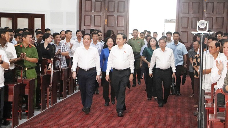 National Assembly Chairman Tran Thanh Man meets with voters in Vi Thanh city, the Mekong Delta province of Hau Giang, on December 14.