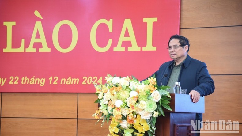 PM Pham Minh Chinh speaks at the working session. (Photo: Tran Hai)