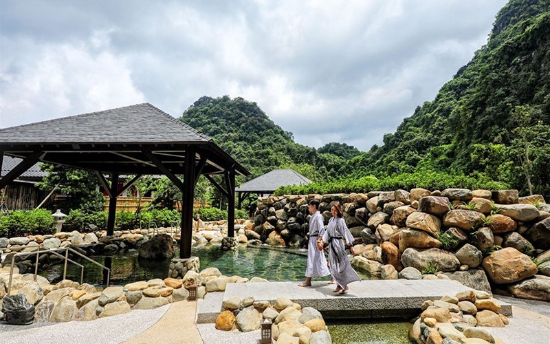 Visitors at a hot spring in Quang Ninh Province.