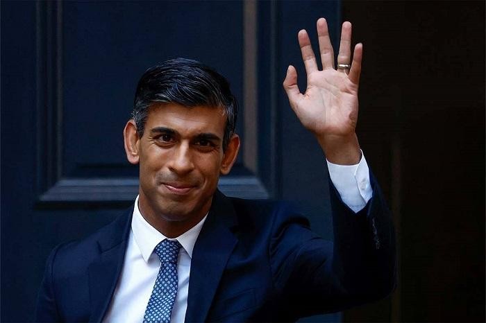 Rishi Sunak became Britain's new prime minister on Tuesday after meeting King Charles III in Buckingham Palace, where he was asked by the monarch to form a government after the resignation of Liz Truss.
