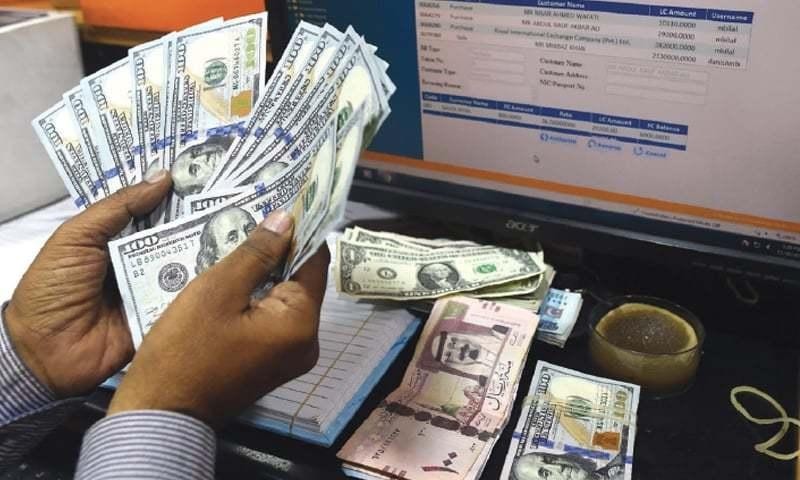 Remittances sent by overseas Pakistani workers decreased 9.1 percent in October on a month-on-month basis, the State Bank of Pakistan has said.