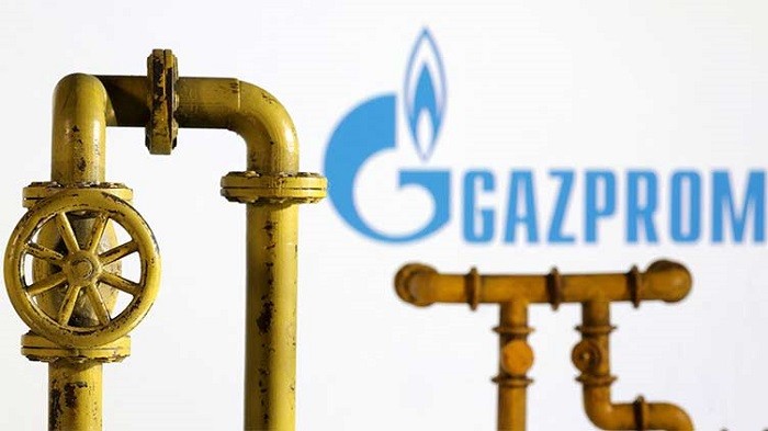 Russia's Gazprom GAZP.MM said it would ship 36.8 million cubic metres (mcm) of gas to Europe via Ukraine on Sunday, compared with 37.2 mcm the previous day.