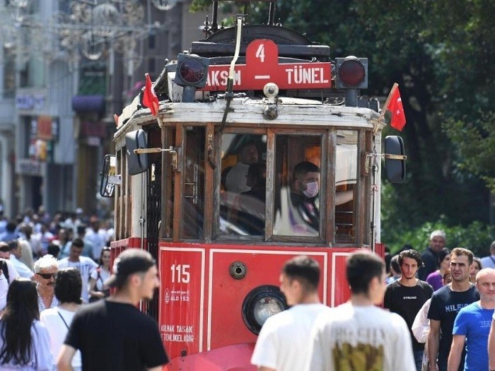 The number of foreign tourists to Turkey surged to 4.5 million in May, amounting to a 16.2-percent year-on-year increase, the Culture and Tourism Ministry said Friday.