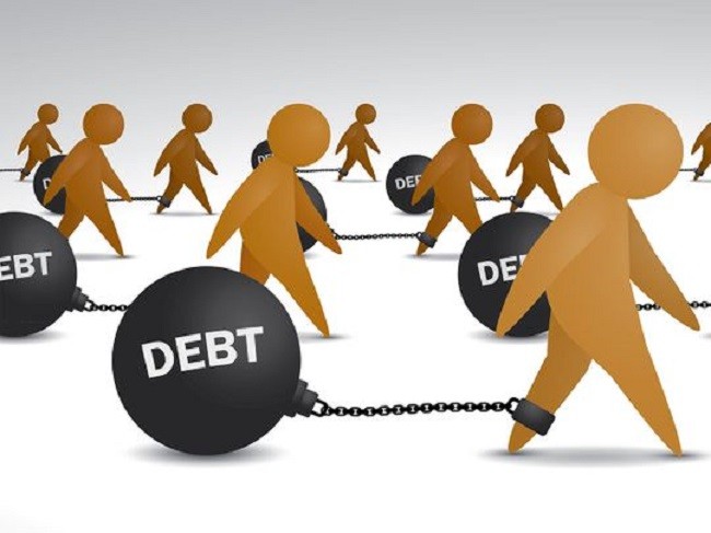 Global debt hit a record $307 trillion in the second quarter of the year despite rising interest rates curbing bank credit, with markets such as the United States and Japan driving the rise, the Institute of International Finance (IIF) said on Tuesday.