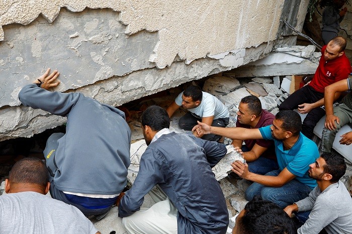 A total of 29,410 Palestinians have been killed and 69,465 injured in Israeli strikes on Gaza since Oct. 7, the Gaza health ministry said in a statement on Thursday.
