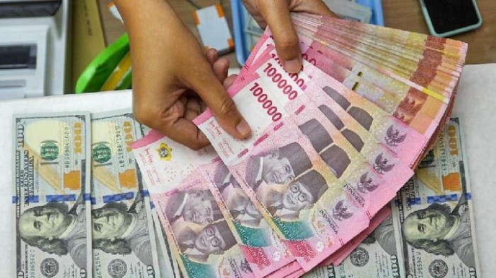 Indonesia's central bank, Bank Indonesia (BI), announced in Jakarta on Wednesday raising the benchmark interest rate to 6.25 percent with a rise of 25 basis points as the Indonesian rupiah were on a downward trend in recent weeks.
