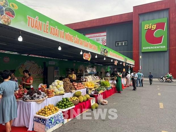 At Big C Thang Long supermarket (Photo: VNA)