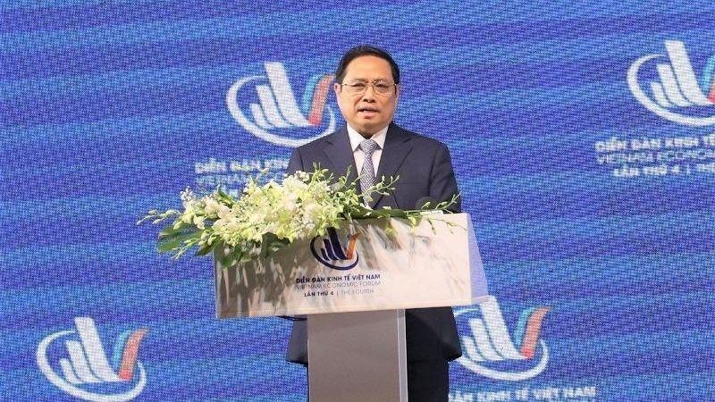 Prime Minister Pham Minh Chinh speaks at the fourth Vietnam Business Forum