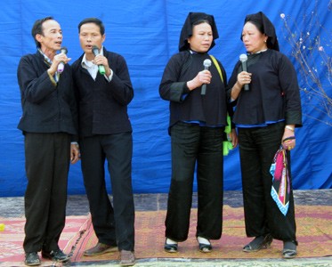 A Sli singing performance in Tan Thanh Commune, Huu Lung District, Lang Son Province. (Photo: baolangson.vn)