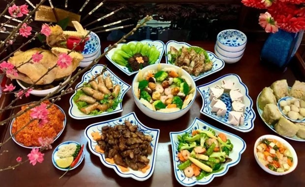 An offering trays for Lunar New Year's Eve (Photo: VNA)