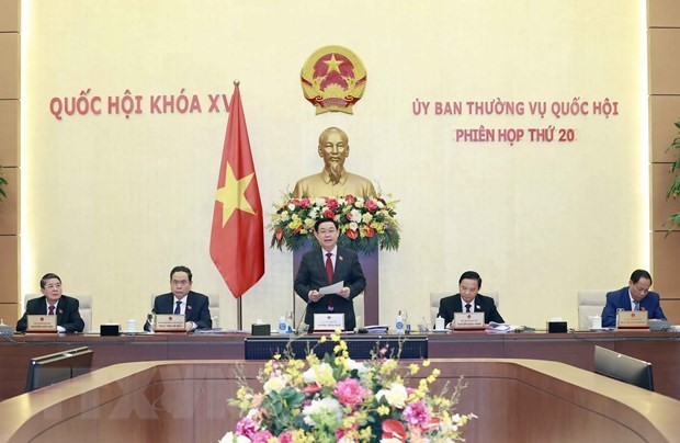 NA Chairman Vuong Dinh Hue addresses the 20th session of the NA Standing Committee on February 13. (Photo: VNA)