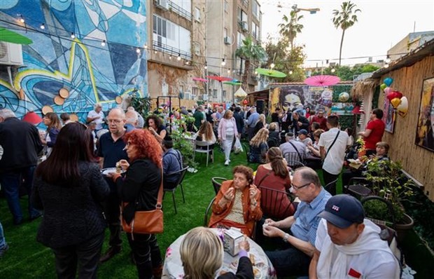 A Vietnamese cultural, culinary space is opened in Israel's Netanya city on April 16. (Photo: VNA)