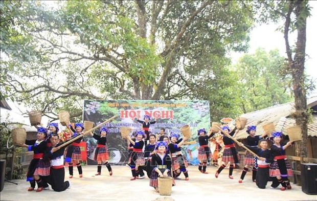 A performance at the ceremony. (Photo: VNA)