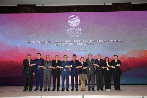 Participants at the meeting (Photo: asean.org)