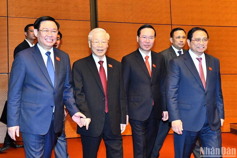 Party General Secretary Nguyen Phu Trong, President Vo Van Thuong, Prime Minister Pham Minh Chinh and NA Chairman Vuong Dinh Hue attended the opening session.