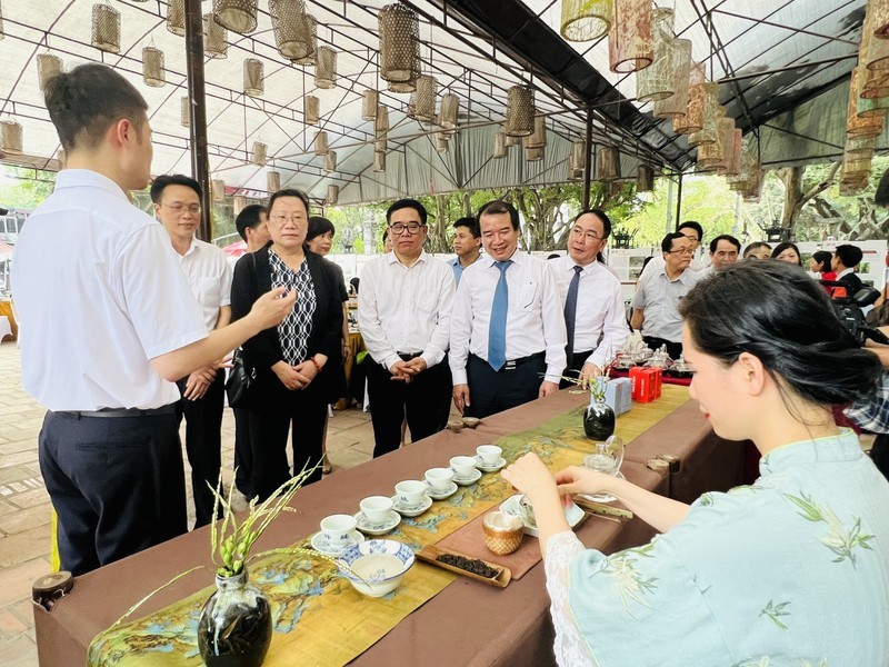 Tea culture and tourism week opens in Hanoi