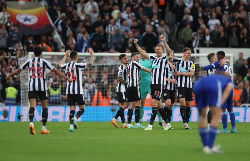 Newcastle United's Dan Burn celebrates with teammates after qualifying for the Champions League - Premier League - Newcastle United v Leicester City - St James' Park, Newcastle, the UK - May 22, 2023. (Photo: Action Images via Reuters)