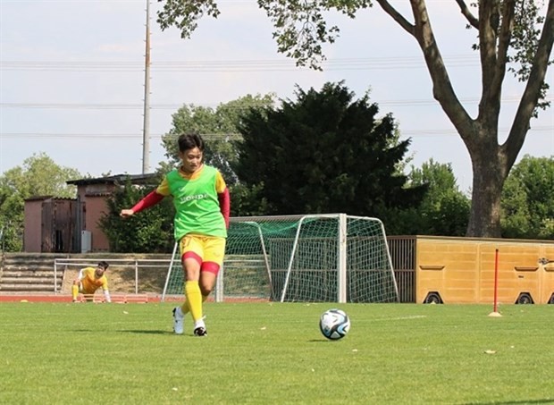 Midfielder Tran Thi Hai Linh during a training session. (Photo: VFF)