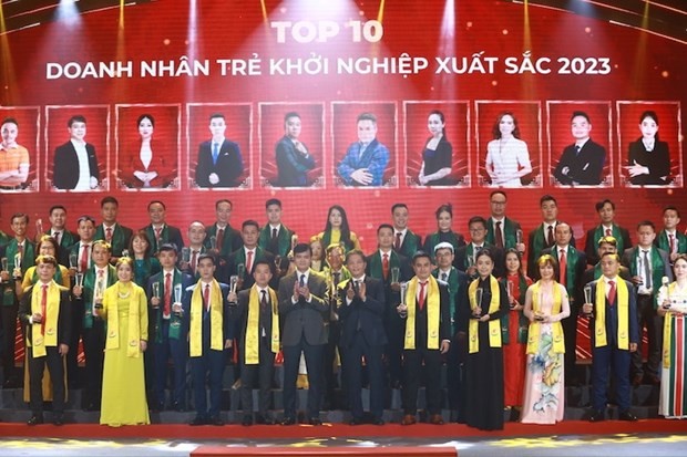 Top 10 outstanding young startup entrepreneurs named (Photo: dangconsan.vn)