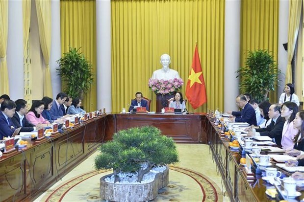 Vice President Vo Thi Anh Xuan (centre, right) chairs a meeting of the National Fund for Vietnamese Children (NFVC) Sponsorship Council on December 7. (Photo: VNA)