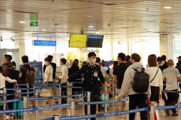 Tan Son Nhat International Airport in Ho Chi Minh City serves 934 flights on February 14 (Photo: VNA)