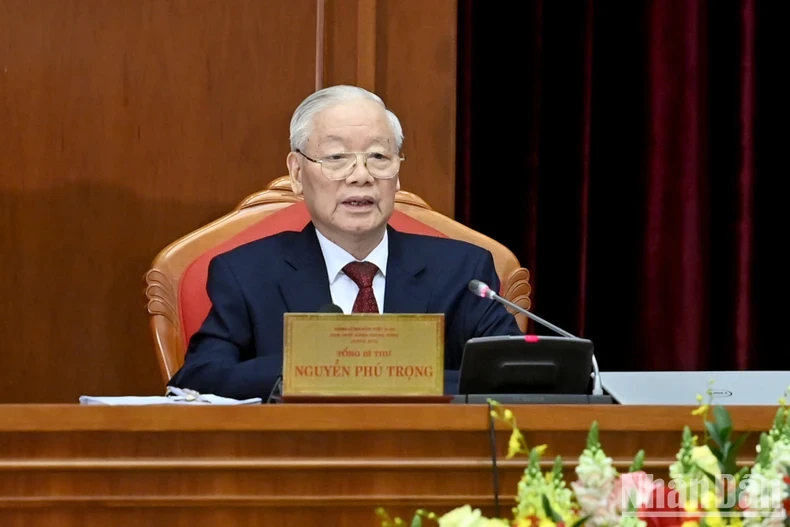 Party General Secretary Nguyen Phu Trong delivers the opening remarks at the ninth session of the 13th Party Central Committee on May 16. (Photo: NDO)