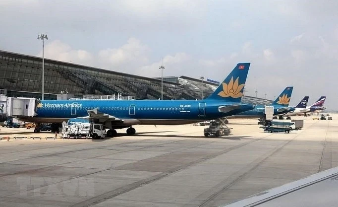 Domestic airfares cooling down. (Photo: VNA)