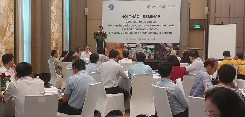 Vietnamese and Irish experts at a conference on capacity enhancement for effective biosecurity strategy for Vietnam held in the Mekong Delta city of Can Tho on July 24. 