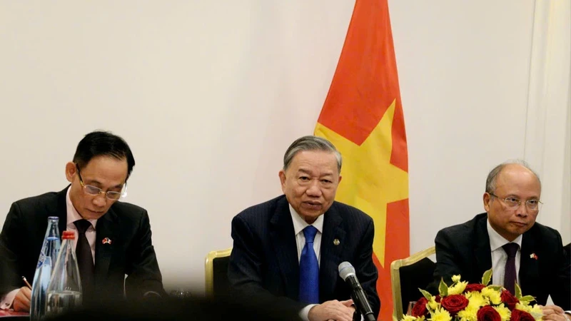 General Secretary of the Communist Party of Vietnam Central Committee and State President To Lam speaks at the meeting. (Photo: NDO)